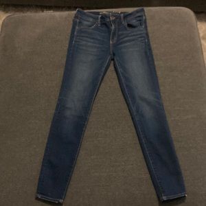 Women’s skinny jeans